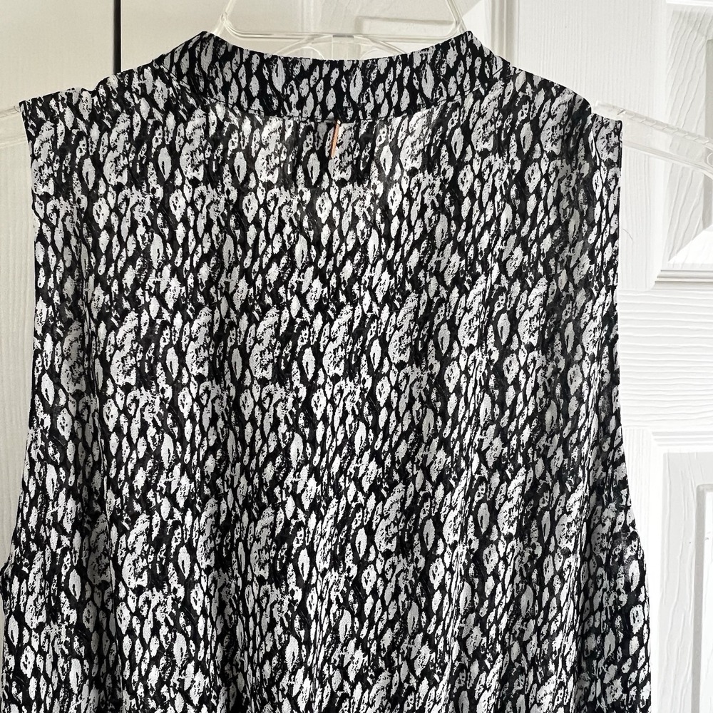 Misa Los Angeles Tiered Dress Floral Women's Size Small Ruffle Midi Wedding Boho - Picture 7 of 14